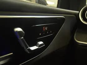 Mercedes-Benz GLC 400e 4MATIC AMG Line thumbnail 11