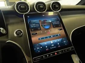 Mercedes-Benz GLC 400e 4MATIC AMG Line thumbnail 15