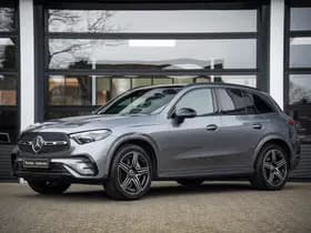 Mercedes-Benz GLC 400e 4MATIC AMG Line thumbnail 2