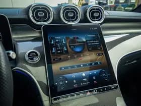 Mercedes-Benz GLC 400e 4MATIC AMG Line thumbnail 15