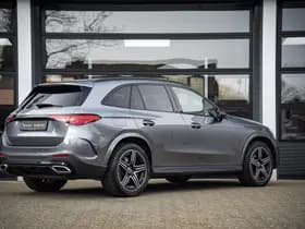Mercedes-Benz GLC 400e 4MATIC AMG Line thumbnail 4