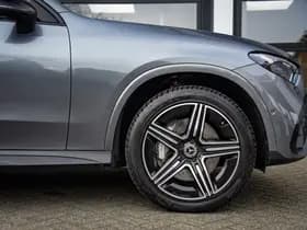 Mercedes-Benz GLC 400e 4MATIC AMG Line thumbnail 5