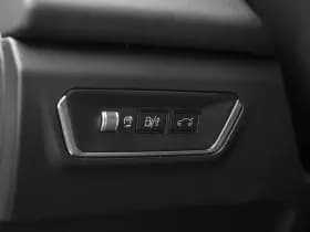 Lynk & 01 1 5 plug in hybrid 360 zwarte hemel nld auto thumbnail 25