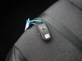 Peugeot 308 1 6 hybrid 180 pk allure camera keyless thumbnail 26