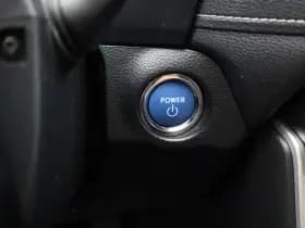 Toyota RAV4 2 5 hybrid dynamic camera adaptive thumbnail 22