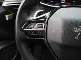 Peugeot 2008 1 2 puretech 130 pk automaat allure camera virtual thumbnail 18