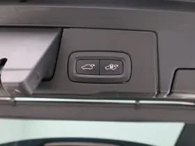 Volvo XC60 2 0 recharge t6 awd business pro facelift pano camera keyless memory stoel en stuurverw thumbnail 30