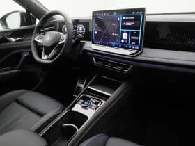 Volkswagen Tiguan new 1 5 ehybrid r line edition pano 360 adaptive hud iq light memory stoelmassage stoelvent stoelverw trekhaak thumbnail 3