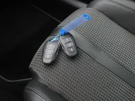 Peugeot 208 1 2 puretech 100 pk automaat gt line camera carplay thumbnail 24