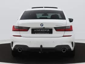 BMW 3-serie serie 320e m sport pano camera memory stoelverwarming trekhaak thumbnail 13