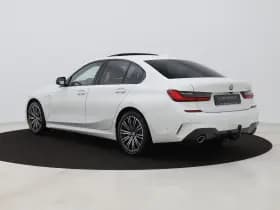 BMW 3-serie serie 320e m sport pano camera memory stoelverwarming trekhaak thumbnail 4