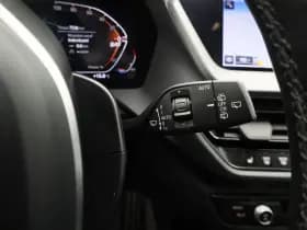 BMW 1-serie serie 118i m sport camera keyless stoel en stuurverw thumbnail 18