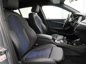 BMW 1-serie serie 118i m sport camera keyless stoel en stuurverw thumbnail 8