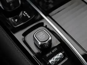 Volvo V60 2 0 t8 twin engine awd inscription pano camera adaptive keyless thumbnail 22