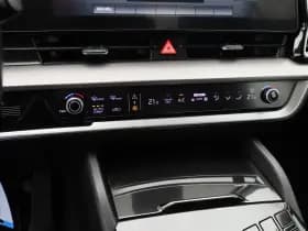 Kia Sportage 1 6 t gdi plug in hybrid awd dynamicline camera adaptive thumbnail 13