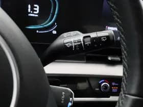 Kia Sportage 1 6 t gdi plug in hybrid awd dynamicline camera adaptive thumbnail 19