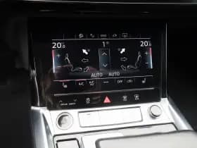 Audi E-tron tron sportback 50 quattro s edition 71 kwh camera keyless luchtvering stoelverwarming thumbnail 22