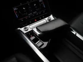 Audi E-tron tron sportback 50 quattro s edition 71 kwh camera keyless luchtvering stoelverwarming thumbnail 25