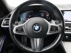 BMW 3-serie serie 318i automaat m sport touring camera carplay stoelverwarming thumbnail 17