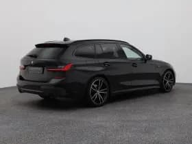 BMW 3-serie serie 318i automaat m sport touring camera carplay stoelverwarming thumbnail 5