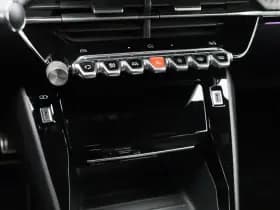 Peugeot 2008 1 2 puretech 130 pk automaat gt line camera keyless thumbnail 23