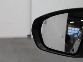 Peugeot 5008 1 2 puretech 130 pk automaat allure 7 pers camera leder keyless thumbnail 23