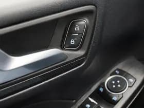 Ford Kuga 2 5 fhev st line 360 adaptive thumbnail 8