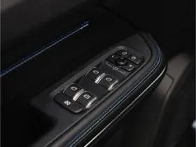 Lynk & 01 1 5 plug in hybrid black nld auto thumbnail 31