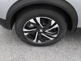 Peugeot 2008 1 2 puretech 130 pk automaat allure camera carplay thumbnail 23