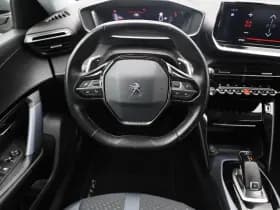 Peugeot 2008 1 2 puretech 130 pk automaat allure camera carplay thumbnail 7