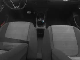 Volkswagen ID.3 3 first 58 kwh adaptive stoel en stuurverw trekhaak thumbnail 13