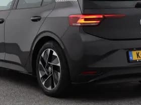 Volkswagen ID.3 3 first 58 kwh adaptive stoel en stuurverw trekhaak thumbnail 19