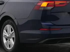 Volkswagen Golf 1 0 etsi life variant adaptive stoel en stuurverw thumbnail 17