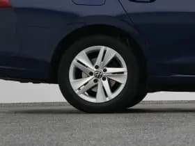 Volkswagen Golf 1 0 etsi life variant adaptive stoel en stuurverw thumbnail 38