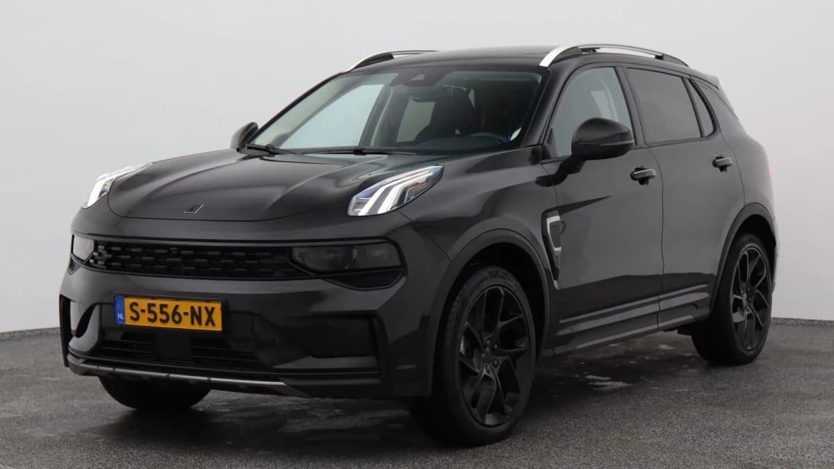 Lynk & 01 1 5 plug in hybrid 360 black nld auto — foto 1