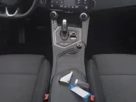 Lynk & 01 1 5 plug in hybrid 360 thumbnail 12