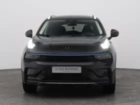 Lynk & 01 1 5 plug in hybrid 360 thumbnail 9