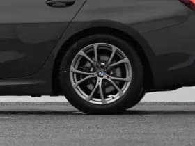 BMW 3-serie serie 318i business edition m sport touring navi carplay trekhaak thumbnail 40