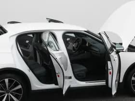 Polestar 2 long range single motor 78 kwh camera keyless stoelverwarming trekhaak thumbnail 33