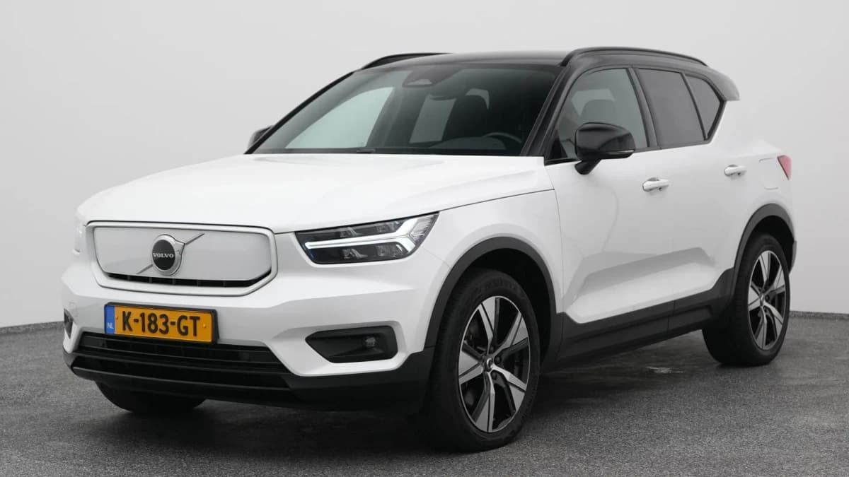Volvo XC40 recharge p8 awd r design adaptive keyless stoel en stuurverw — foto 1