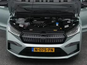 Škoda Enyaq iv 60 founders edition silver camera keyless stuurverw trekhaak thumbnail 32