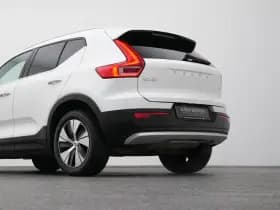 Volvo XC40 1 5 t4 recharge inscription expression camera keyless thumbnail 22