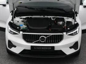 Volvo XC40 1 5 t4 recharge inscription expression camera keyless thumbnail 31
