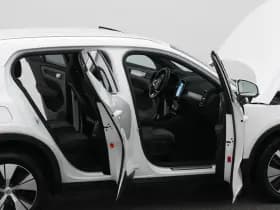 Volvo XC40 1 5 t4 recharge inscription expression camera keyless thumbnail 34