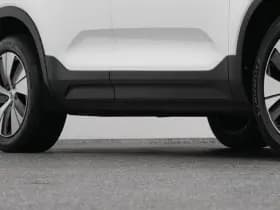 Volvo XC40 1 5 t4 recharge inscription expression camera keyless thumbnail 38