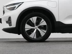 Volvo XC40 1 5 t4 recharge inscription expression camera keyless thumbnail 39