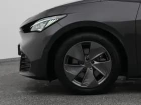 CUPRA Born business plus 62 kwh camera adaptive keyless stuurverwarming thumbnail 22