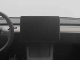 Tesla Model y rwd 58 kwh pano camera autopilot keyless stoelverwarming thumbnail 9