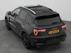 Lynk & 01 1 5 plug in hybrid 360 black zwarte hemel stuurverwarming nld auto thumbnail 25
