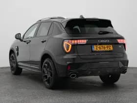 Lynk & 01 1 5 plug in hybrid 360 black zwarte hemel stuurverwarming nld auto thumbnail 5